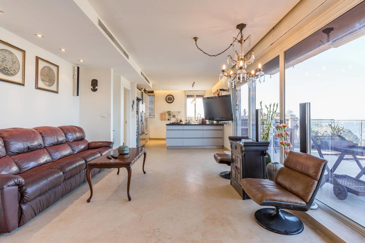 Апартаменты Jaffa Family Penthouse, Sea Front , 3Br, 2Ba, Тель-Авив Экстерьер фото